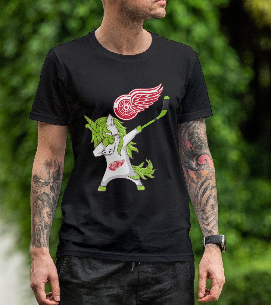 Detroit Red Wings St Patrick's Day Dabbing Unicorn Hockey Stick T-Shirt