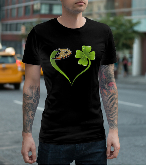 St Patrick's Day Anaheim Ducks Shamrock Heart T-Shirt
