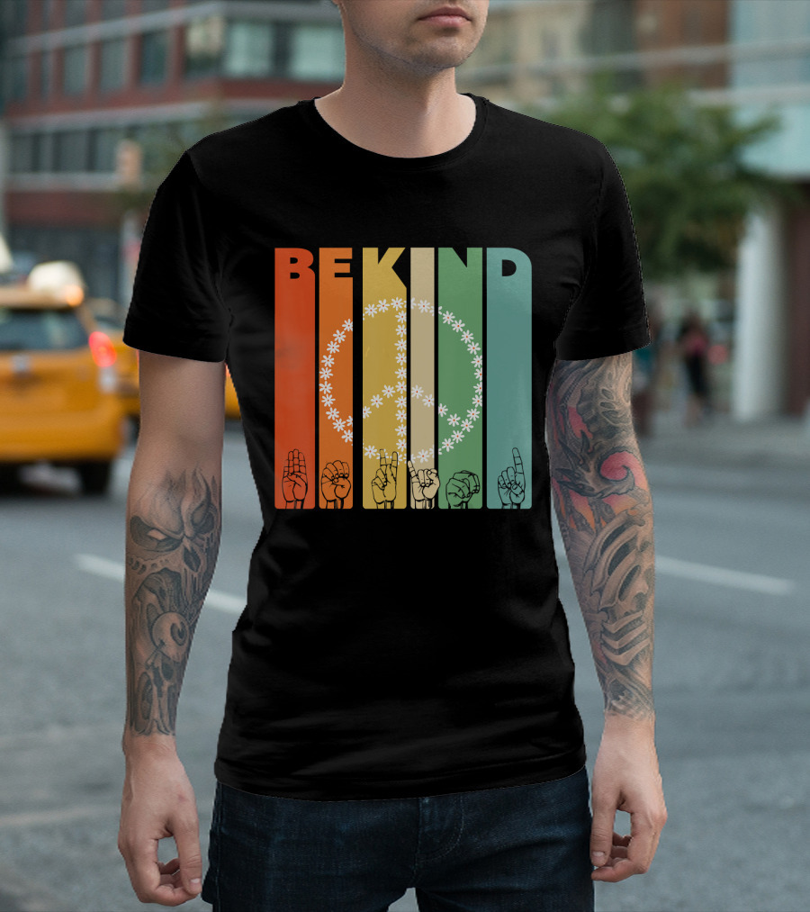 Be Kind Daisy Peace Sign Vintage I Choose Retro Hand Gesture T-Shirt