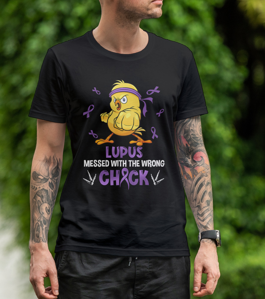 Lupus Messed With The Wrong Chick Purple Ribbon Fighting Bird T-Shirt