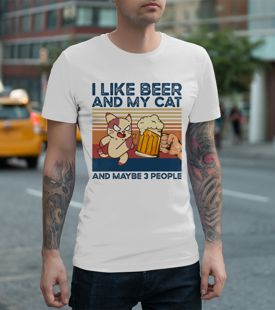 I Like Beer and My Cat and Maybe 3 People Vintage Style Retro Cat Lover T-Shirt
