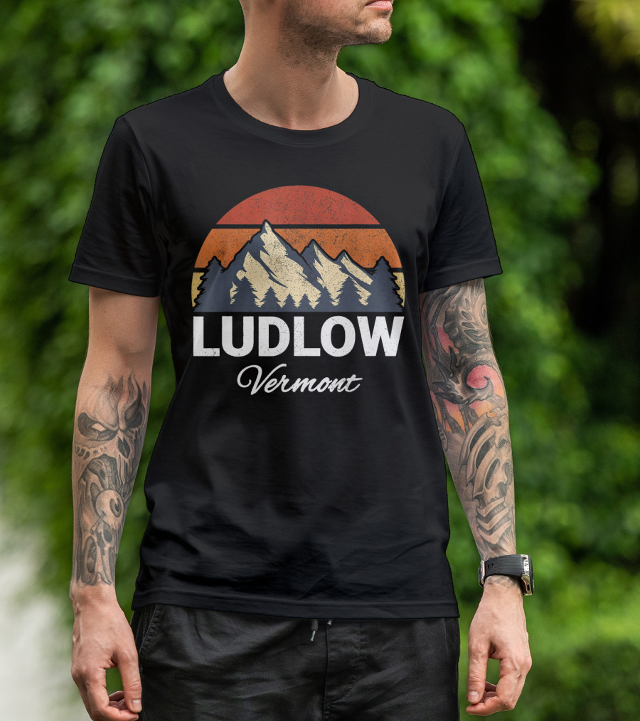 Ludlow Vermont Mountain Forest Retro Sunset T-Shirt