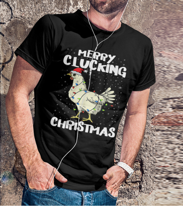 Merry Clucking Christmas Chicken Santa Hat Lights T-Shirt