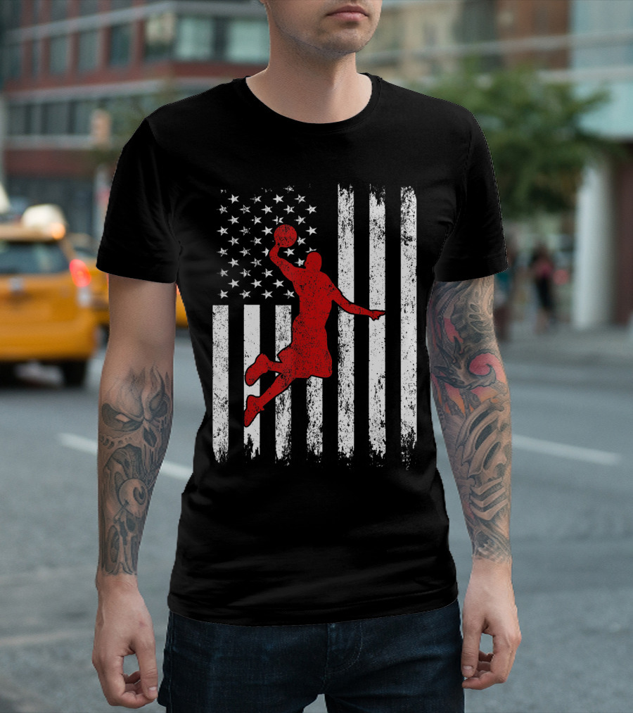 Proud American Basketball Vintage Flag Dunking T-Shirt
