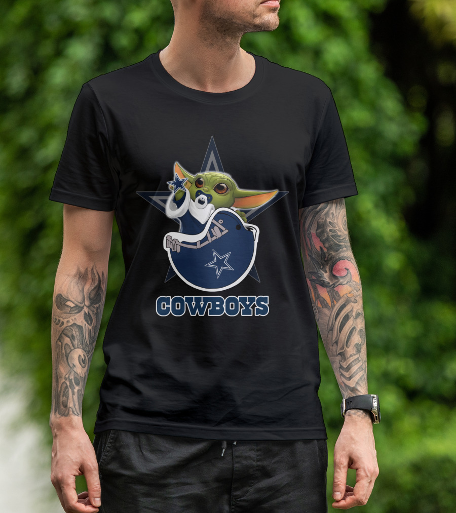 Cowboys Star Wars Baby Yoda Holding Helmet Nfl Dallas Football Fan Art Dh 009 Dc T-Shirt