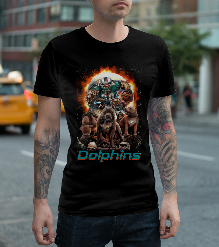 Miami Dolphins Dh 49 Md Comic Style Power Play With Dogs And Football T-Shirt