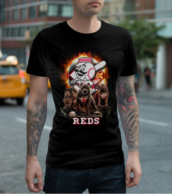 Cincinnati Reds Logo With Fierce Dogs And Skulls T-Shirt