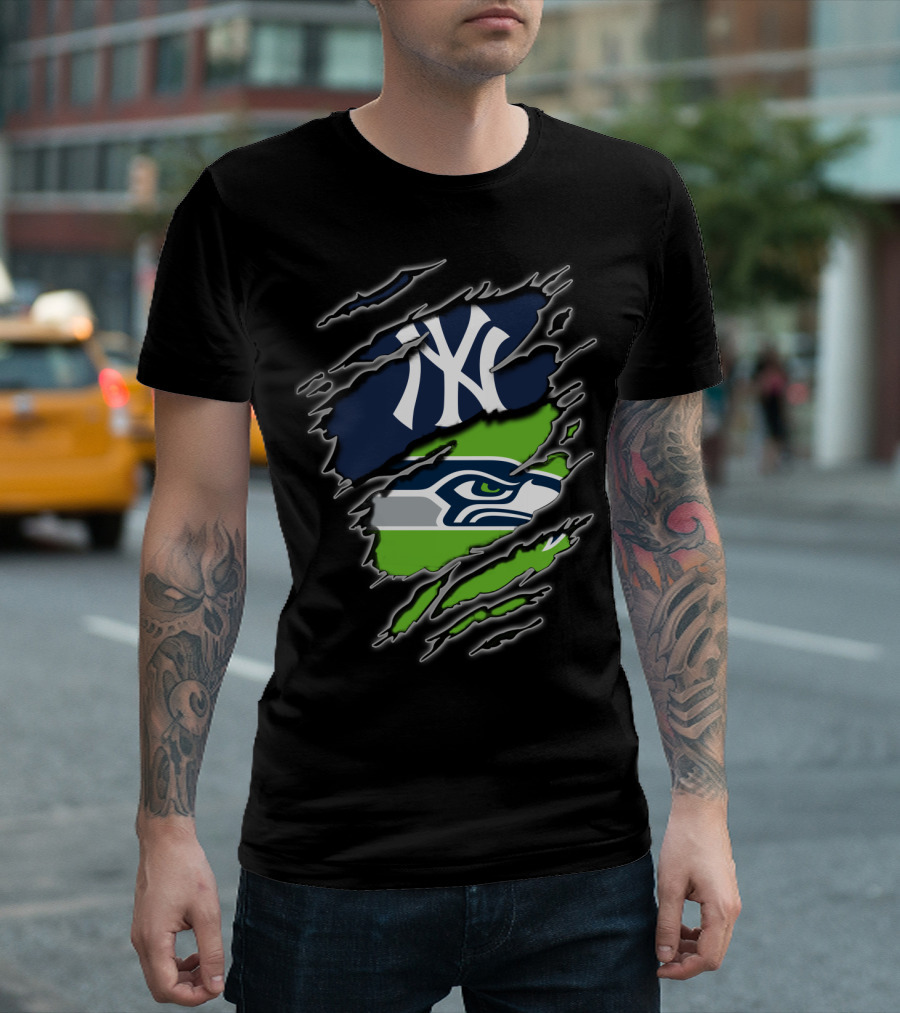 Yankees Seahawks Fan Dual Loyalty T-Shirt