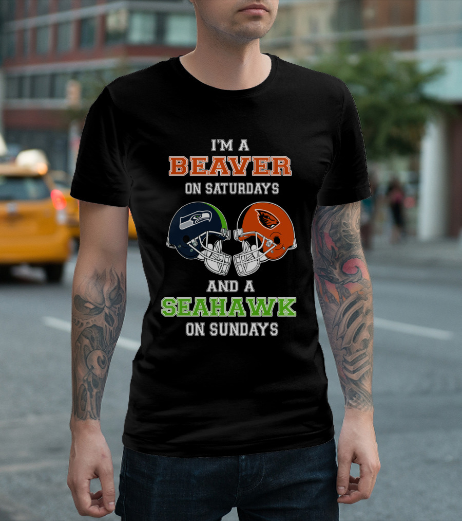 I'm A Beaver On Saturdays And A Seahawks On Sundays T-Shirt