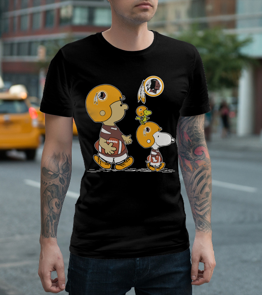 Redskins Snoopy And Woodstock Football Helmets T-Shirt