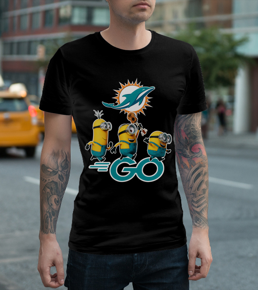 Minions Go Miami Dolphins Football Fun T-Shirt