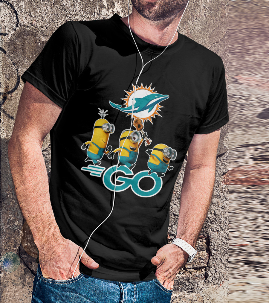 Minions Go Miami Dolphins Football Fun T-Shirt