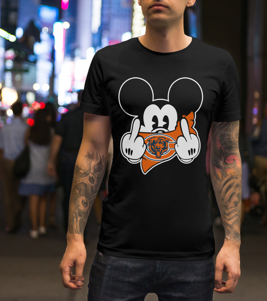 Bears Mickey Chicago Bears Symbol And Gesture T-Shirt