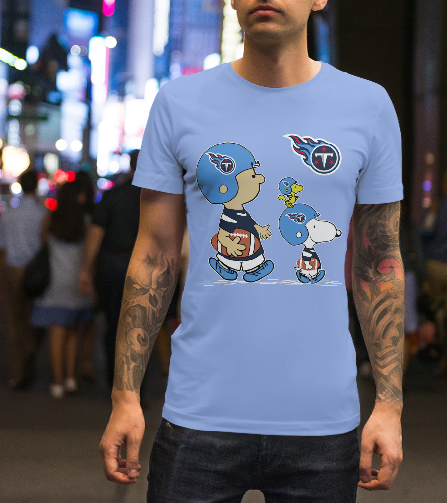 Titans Football Snoopy And Friends Helmet Walk T-Shirt