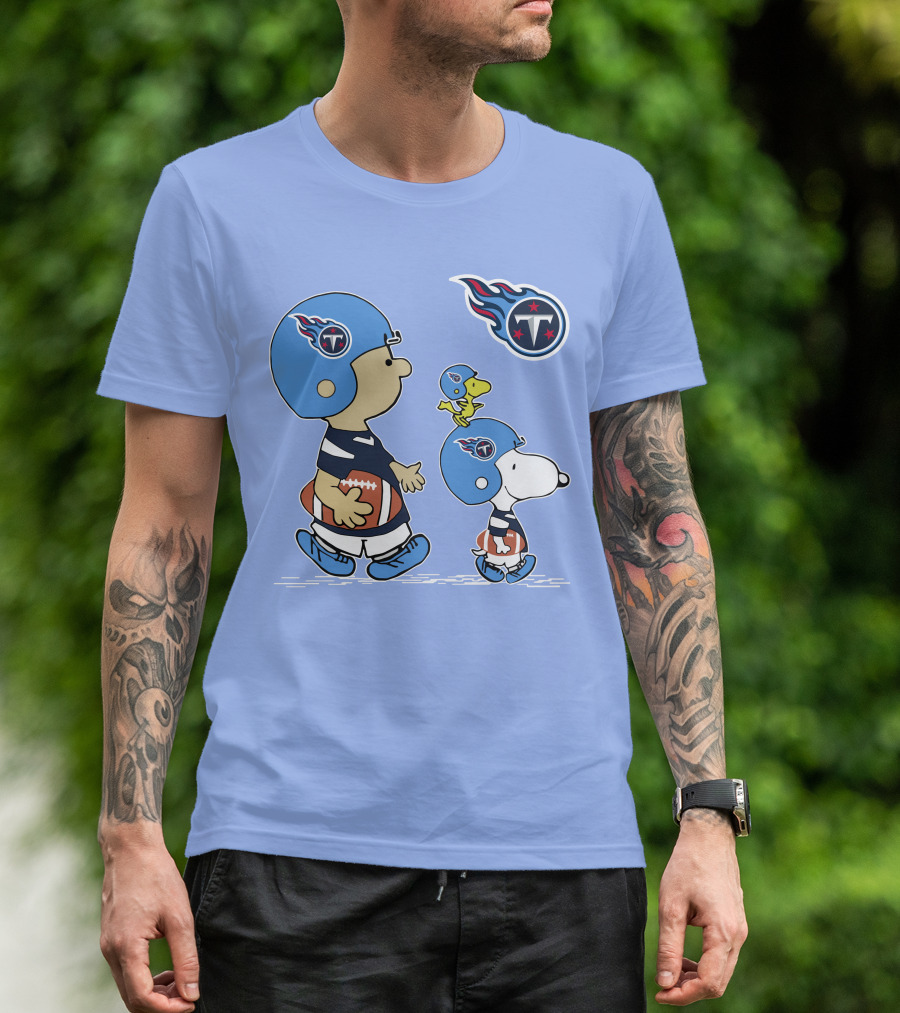Titans Football Snoopy And Friends Helmet Walk T-Shirt