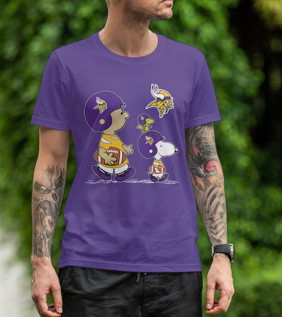 Vikings Snoopy And Woodstock Football Team Fans T-Shirt