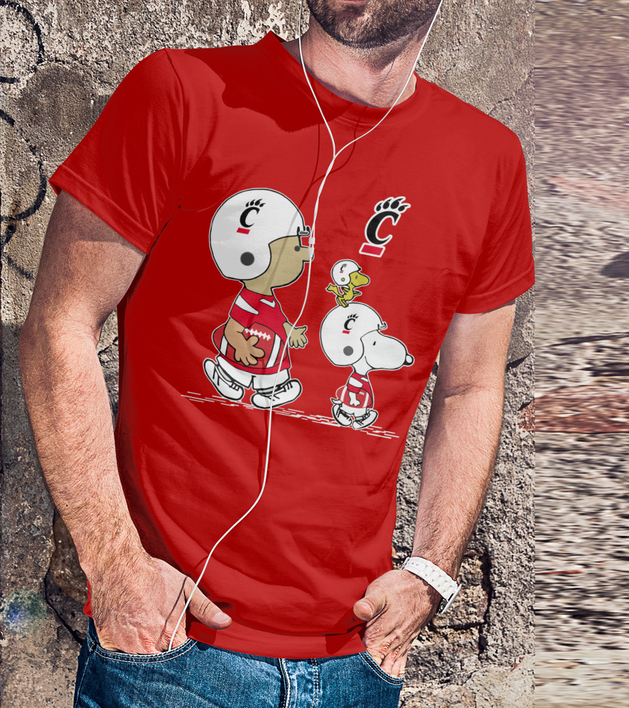 Cincinnati Bearcats Football Snoopy And Woodstock Game Day T-Shirt