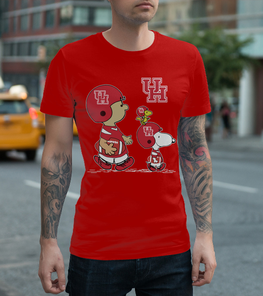 Houston Cougars Snoopy Peanuts Football Characters T-Shirt