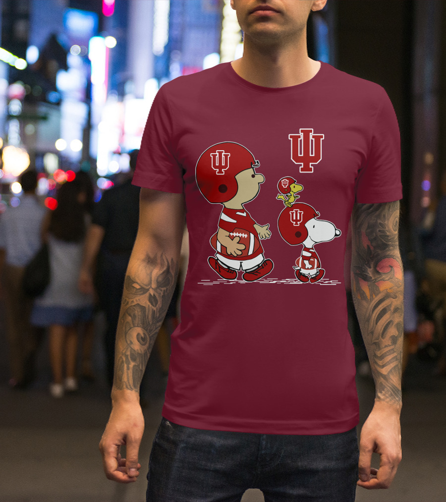 Indiana Hoosiers Snoopy And Woodstock Football Players T-Shirt