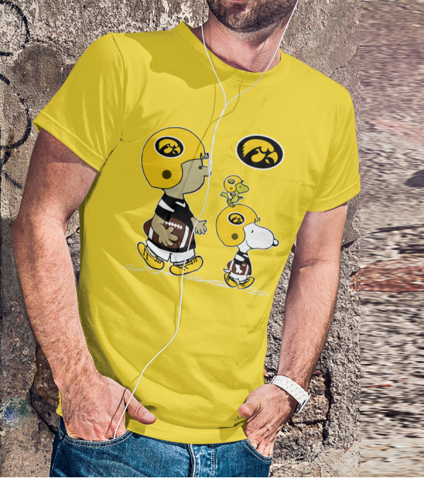 Iowa Hawkeyes Snoopy With Woodstock In Football Helmets T-Shirt