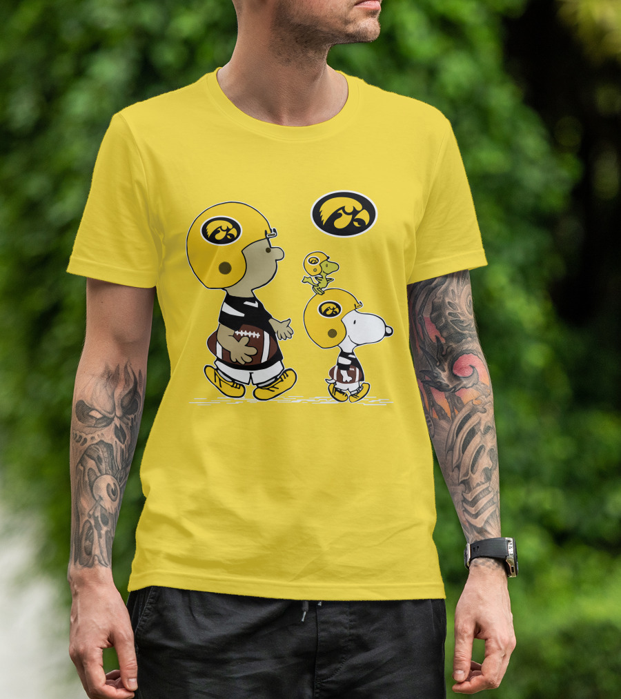 Iowa Hawkeyes Snoopy With Woodstock In Football Helmets T-Shirt