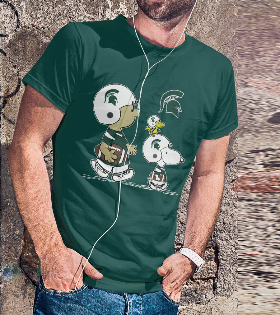Michigan State Spartans Snoopy And Woodstock Football Gear T-Shirt