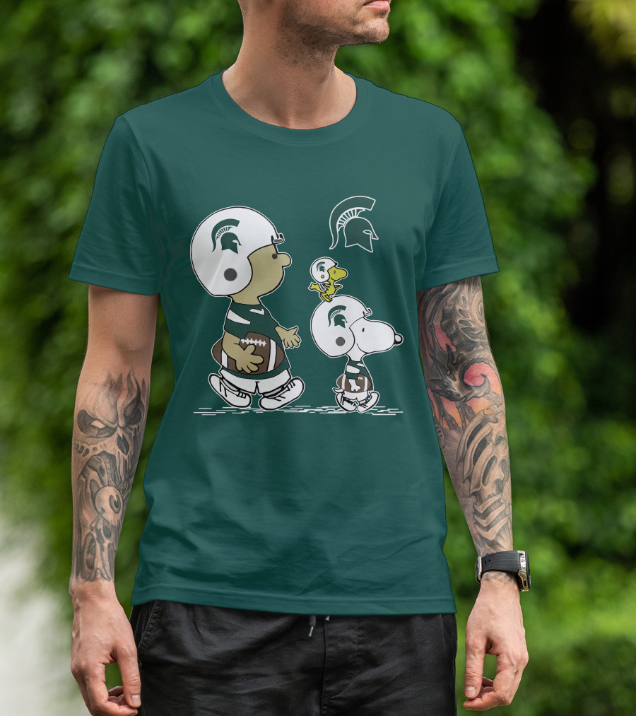 Michigan State Spartans Snoopy And Woodstock Football Gear T-Shirt