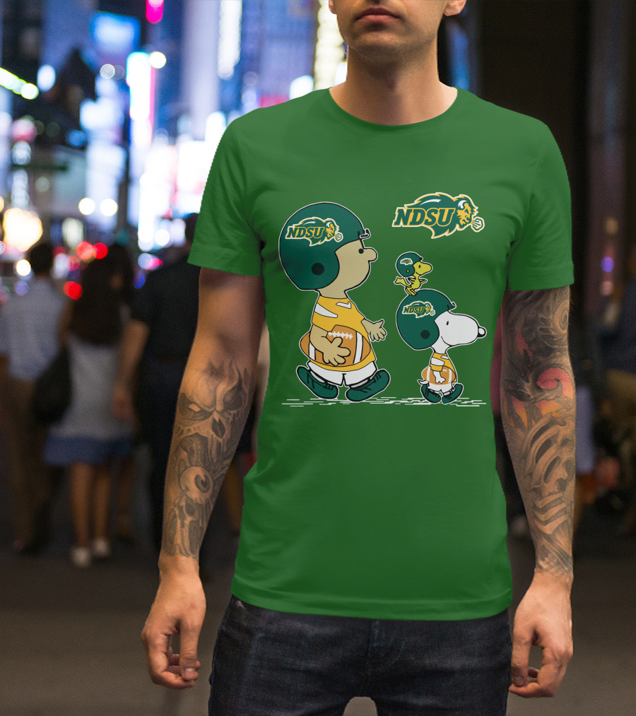 NDSU Snoopy And Woodstock Football Pee Wee Herman T-Shirt