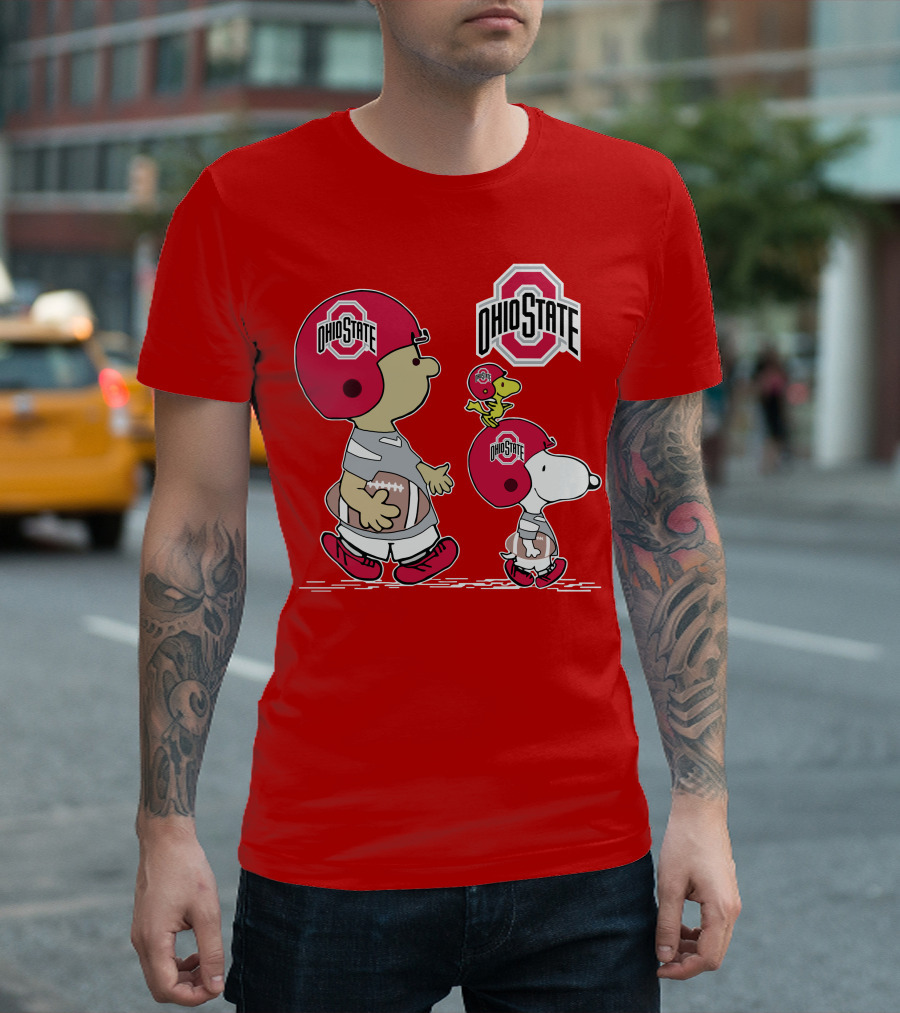 Ohio State Football Snoopy And Woodstock Peanuts Sports Gear T-Shirt