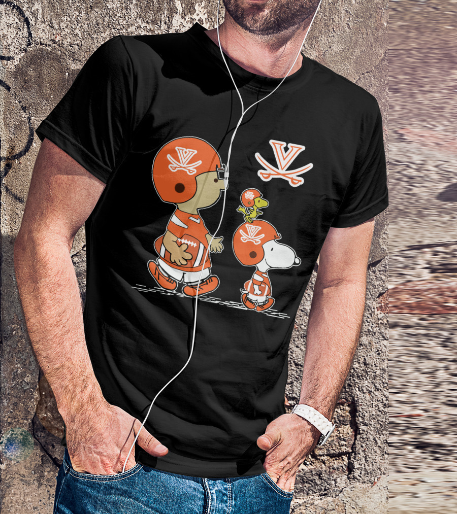 Virginia Cavaliers Peanuts Football Helmet Snoopy Woodstock T-Shirt