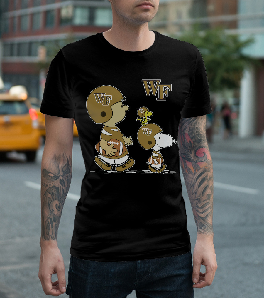 Wake Forest Demon Deacons Snoopy Woodstock T-Shirt