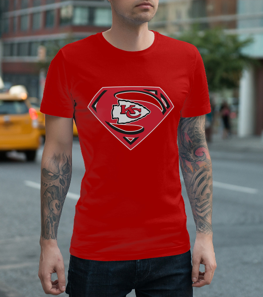 Kansas City Chiefs Superman Logo Badge T-Shirt