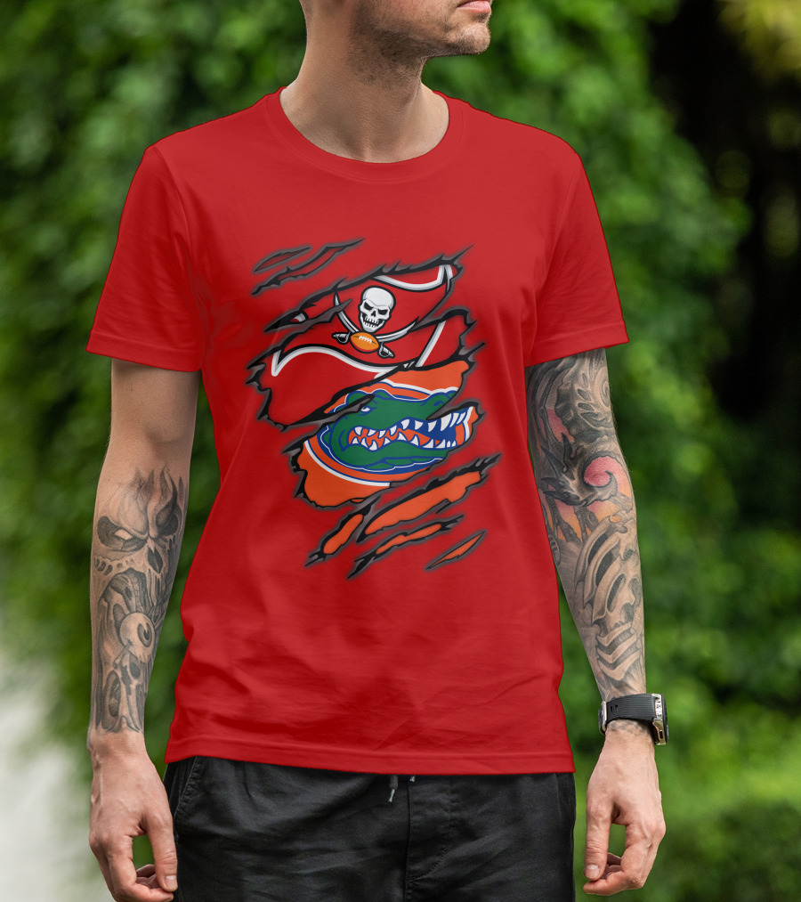 Buccaneers Gators Skull Football And Alligator Dual Logo Burst T-Shirt