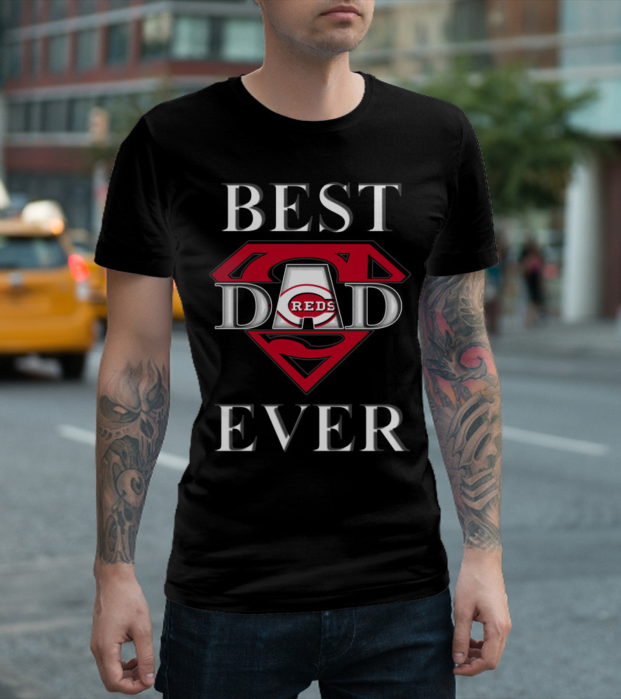 Best Dad Ever Reds Super Dad T-Shirt