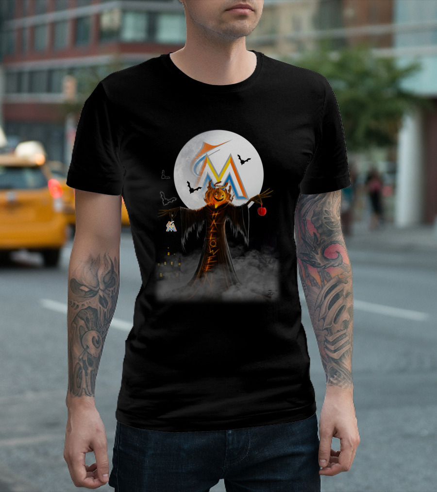 Halloween Miami Marlins Pumpkin Moon Bats And Haunted Castle T-Shirt