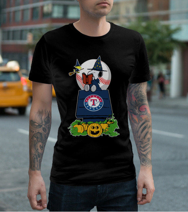 Texas Rangers Snoopy Halloween Pumpkins Magic Scene T-Shirt