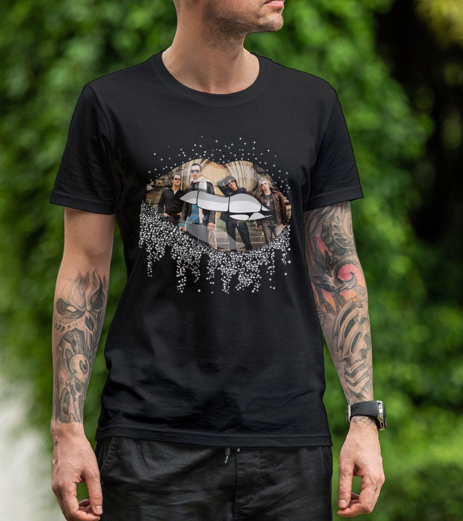 Stone Temple Pilots Band Photo Collage With Iconic Lips T-Shirt