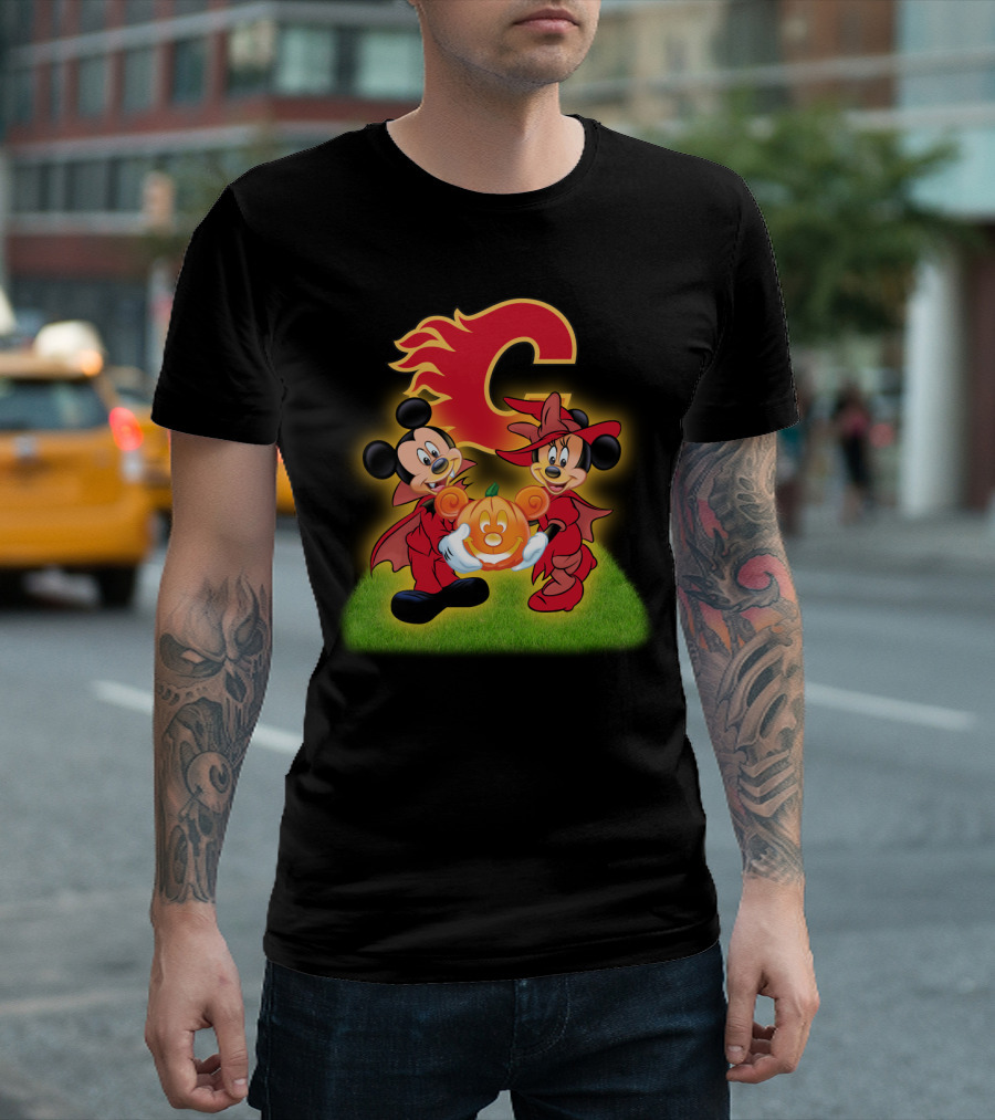 Calgary Flames Mickey And Minnie Halloween Pumpkin T-Shirt