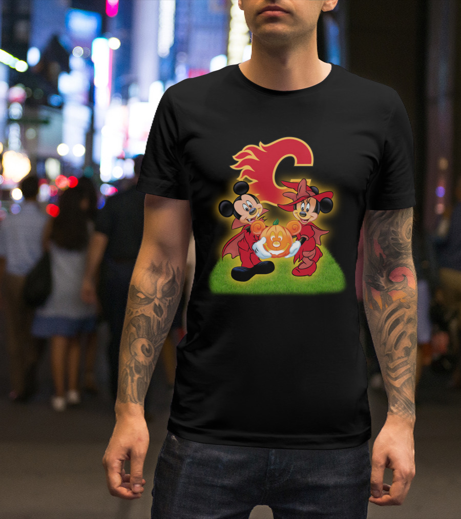 Calgary Flames Mickey And Minnie Halloween Pumpkin T-Shirt