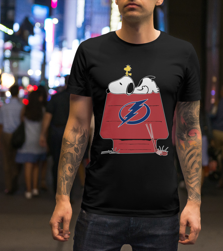 Peanuts Snoopy And Woodstock Tampa Bay Lightning Hockey House T-Shirt