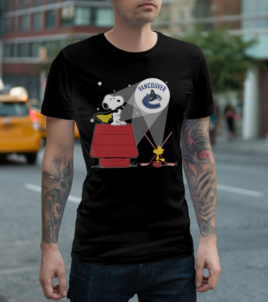 Snoopy Vancouver Canucks Hockey Spotlight T-Shirt