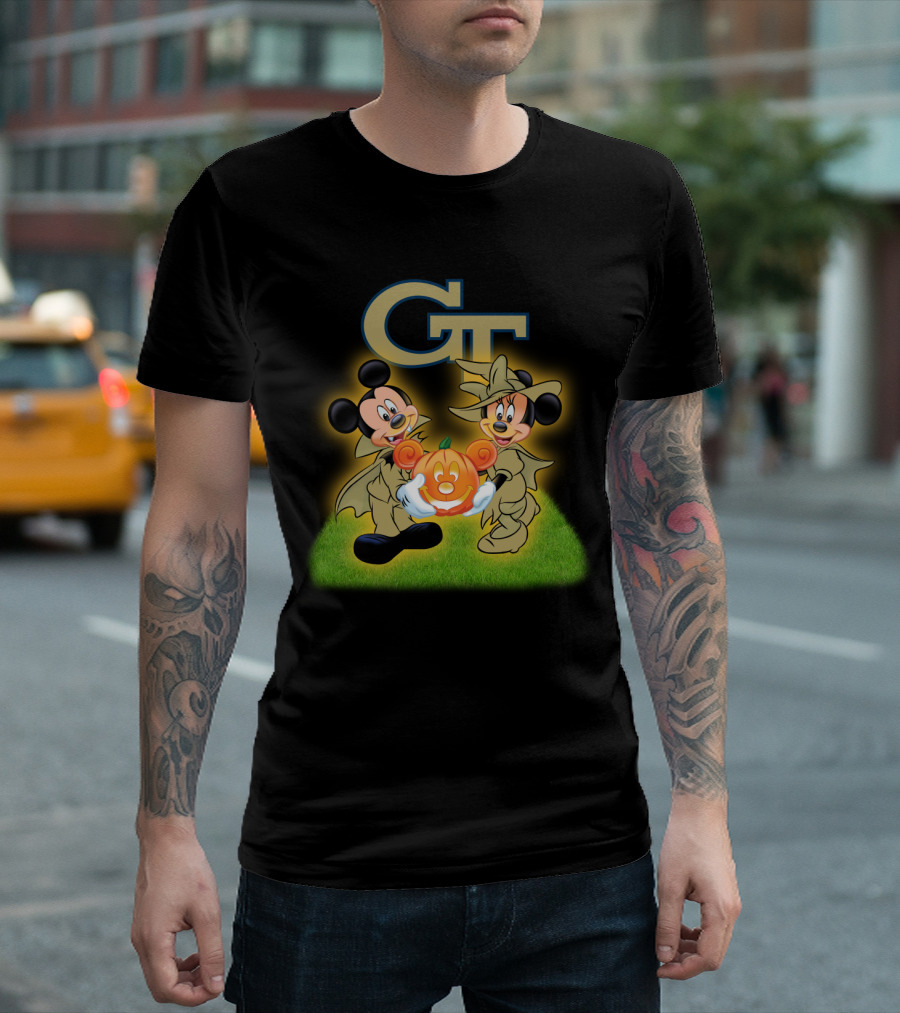 Gt Halloween Mickey And Minnie Football Pumpkin T-Shirt