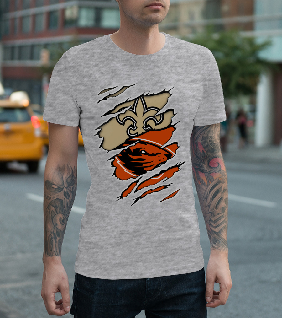 Saints Fleur-de-lis And Beavers Mascot Ripped T-Shirt