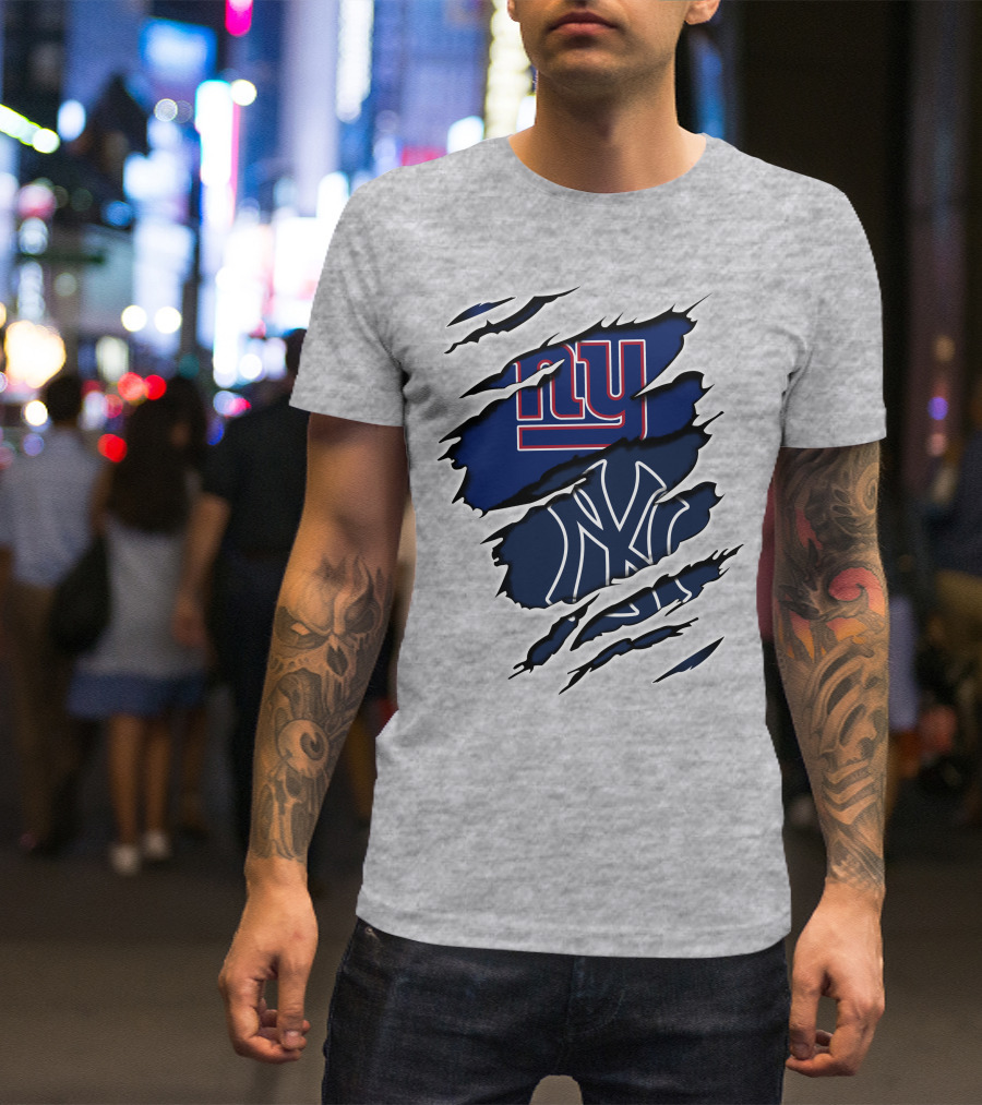 Giants Yankees Logos Ripped T-Shirt