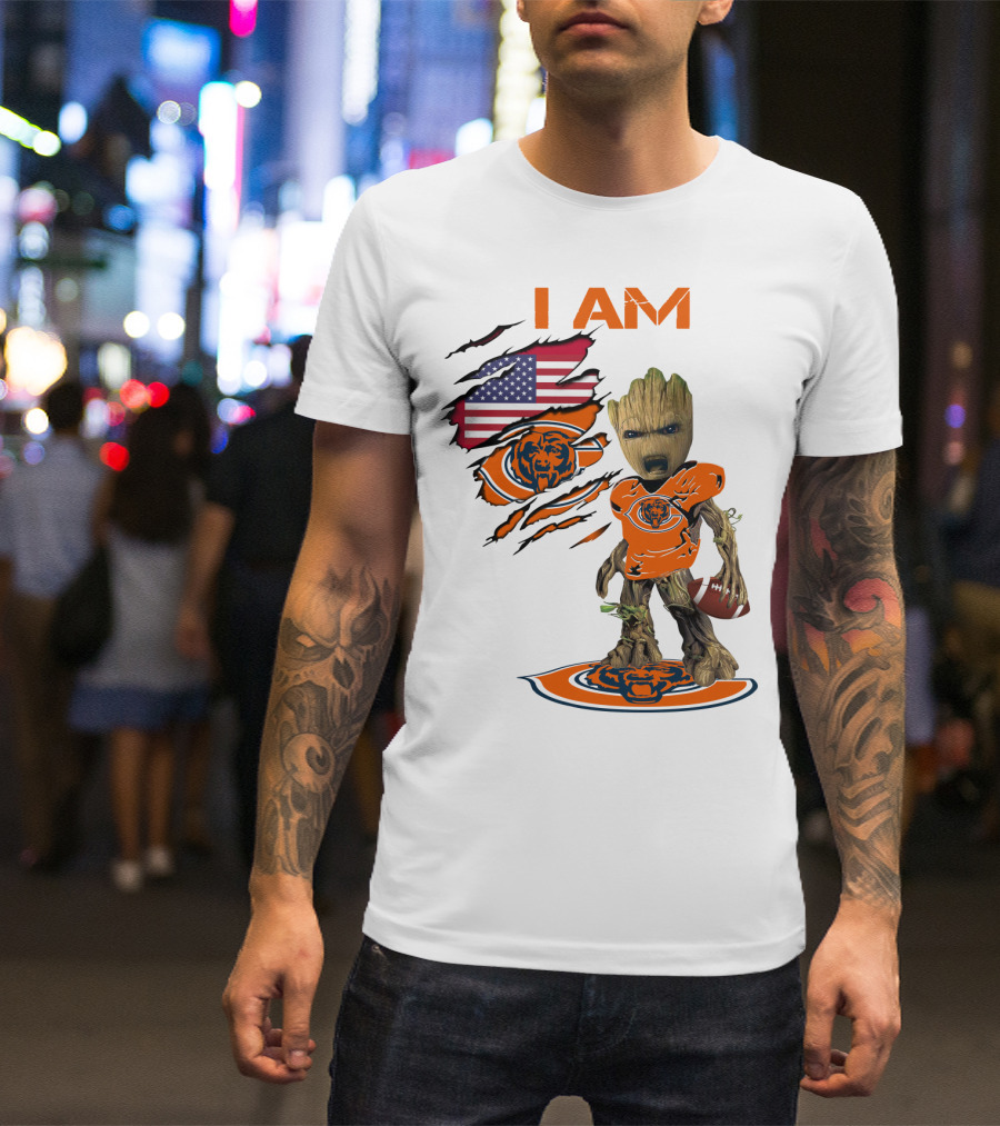 I AM Bears Baby Groot Holding Football With American Flag And Chicago Bears T-Shirt