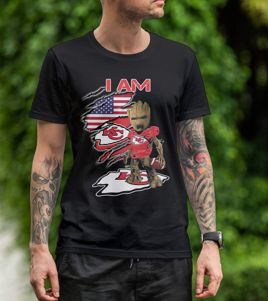 I Am Kc Chiefs Groot American Football Fan Usa Flag T-Shirt