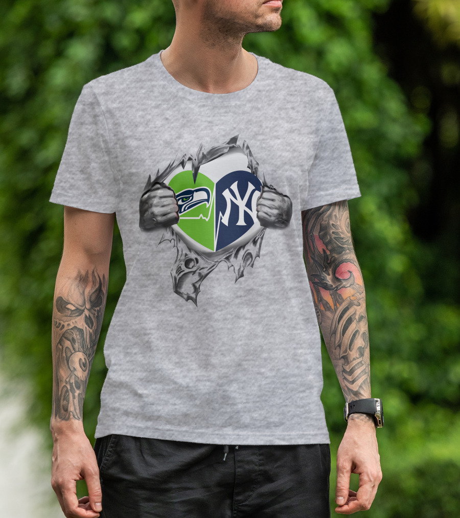 Seahawks Yankees Heart T-Shirt