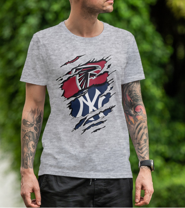 Atlanta Falcons New York Yankees Logo Mashup T-Shirt