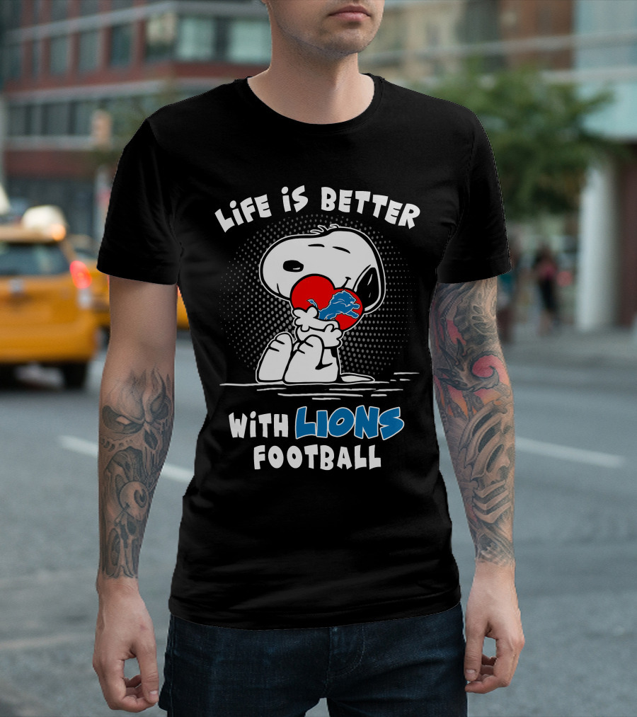 Life Is Better With Lions Football Snoopy Heart Detroit Lions T-Shirt