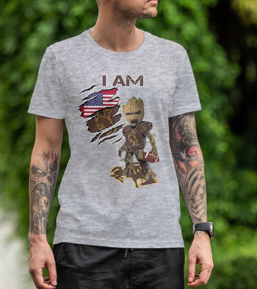 I AM Wyoming Baby Groot Football American Flag Cowboy T-Shirt